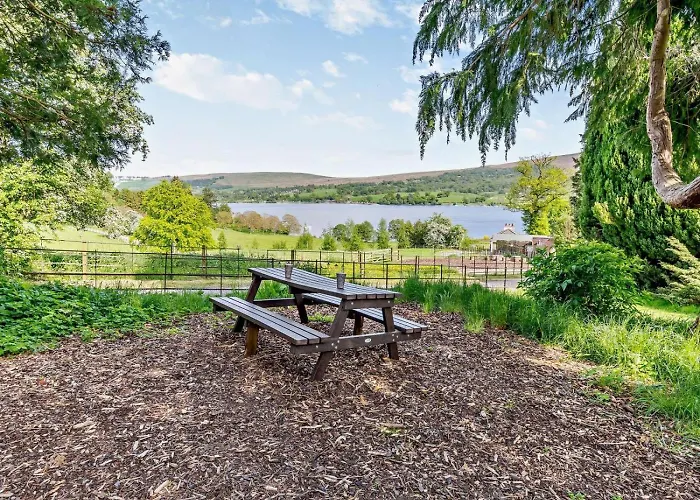 3 Bed In Penrith Oc-sz398 Nyaraló *